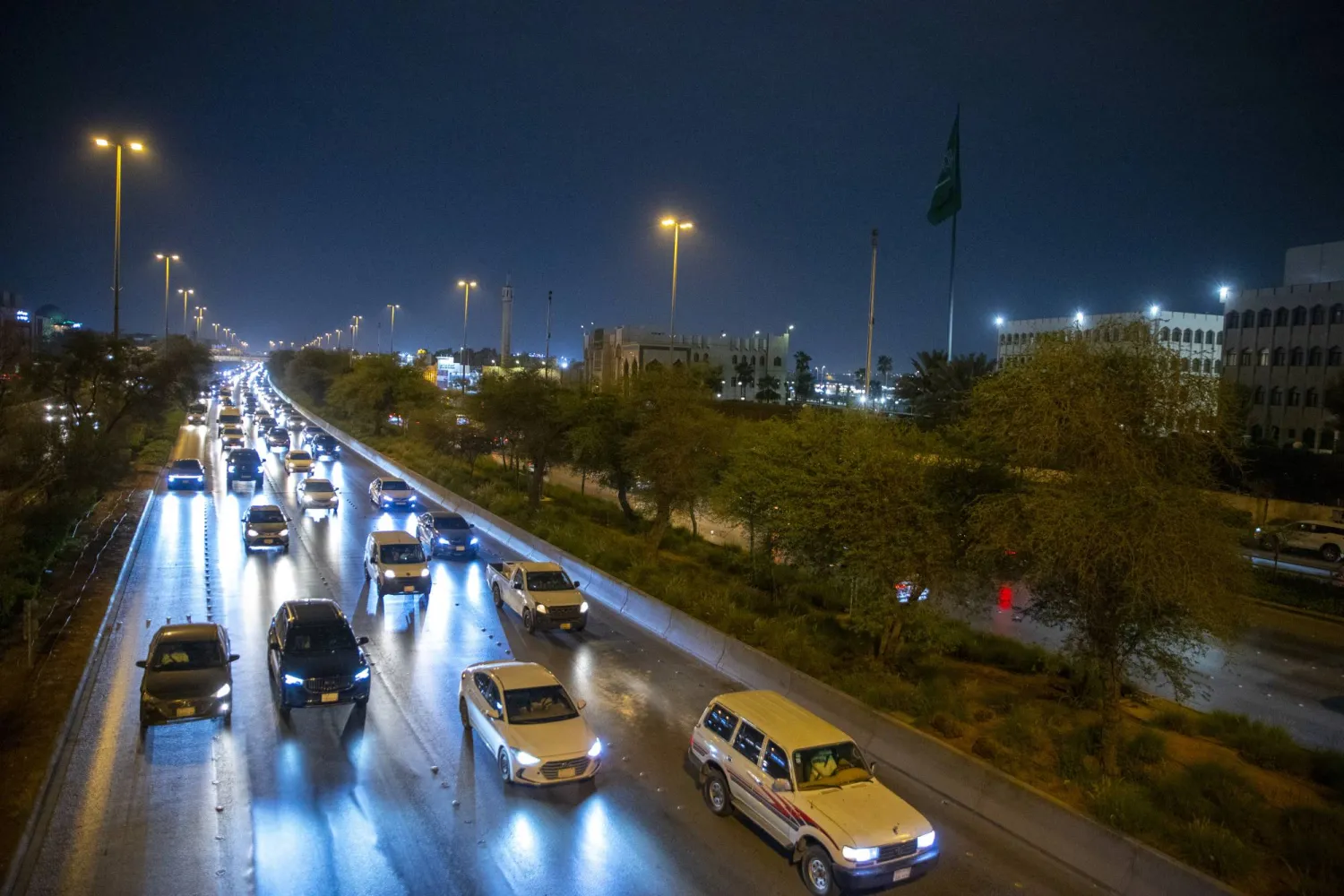 مدينة الرياض شهدت سلاسة في حركة النقل يوم السبت (تصوير: سعد الدوسري)