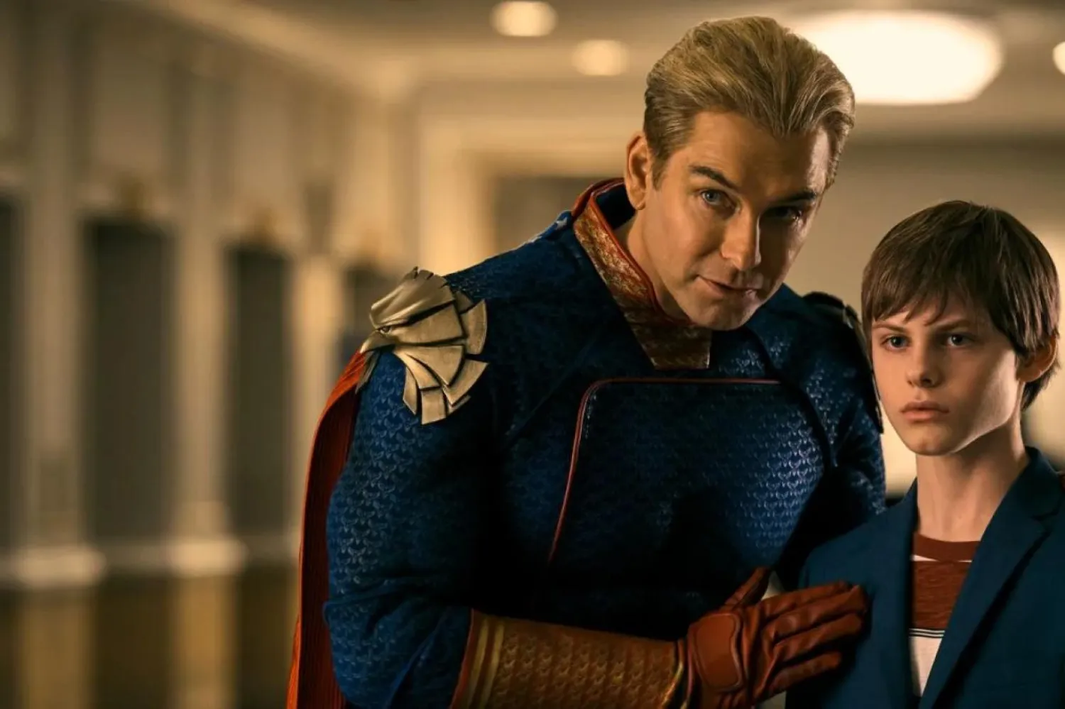 50 yaşındaki Yeni Zelandalı aktör Antony Starr (solda), son olarak Prime Video'nun aksiyon filmi G20'de Viola Davis'le birlikte rol aldı (Amazon Prime Video)