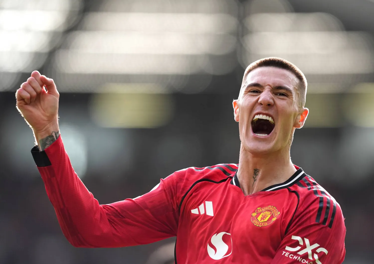  01 March 2026, United Kingdom, Manchester: Manchester United's Benjamin Sesko celebrates scoring his side's second goal during the English Premier League soccer match between Manchester United and Crystal Palace at Old Trafford. (PA Wire/dpa)