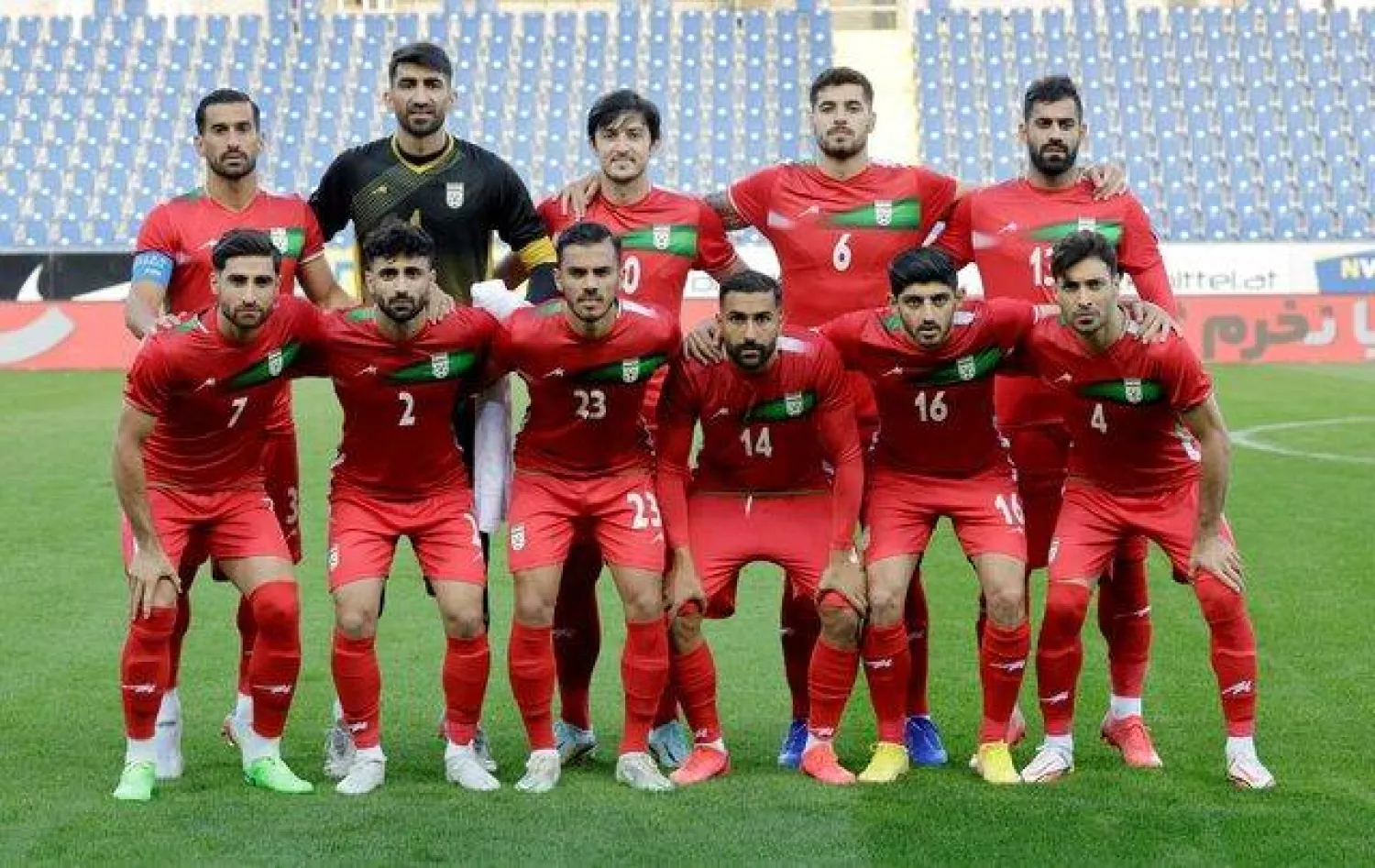 هل ينسحب منتخب إيران من نهائيات المونديال؟ (رويترز)