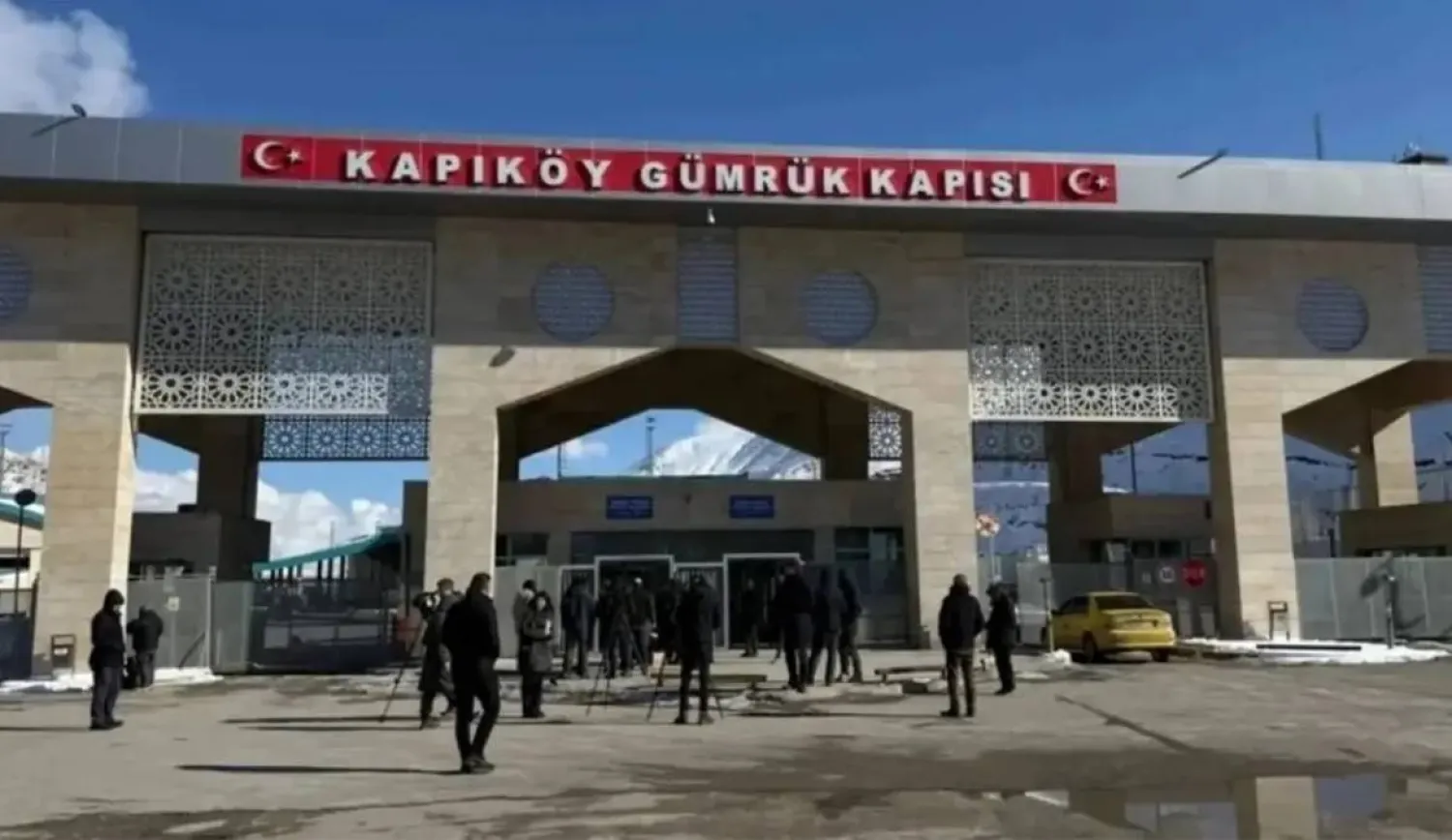 معبر «كابي كوي» في ولاية فان أحد 3 معابر أغلقتها تركيا الاثنين مؤقتاً (إعلام تركي)