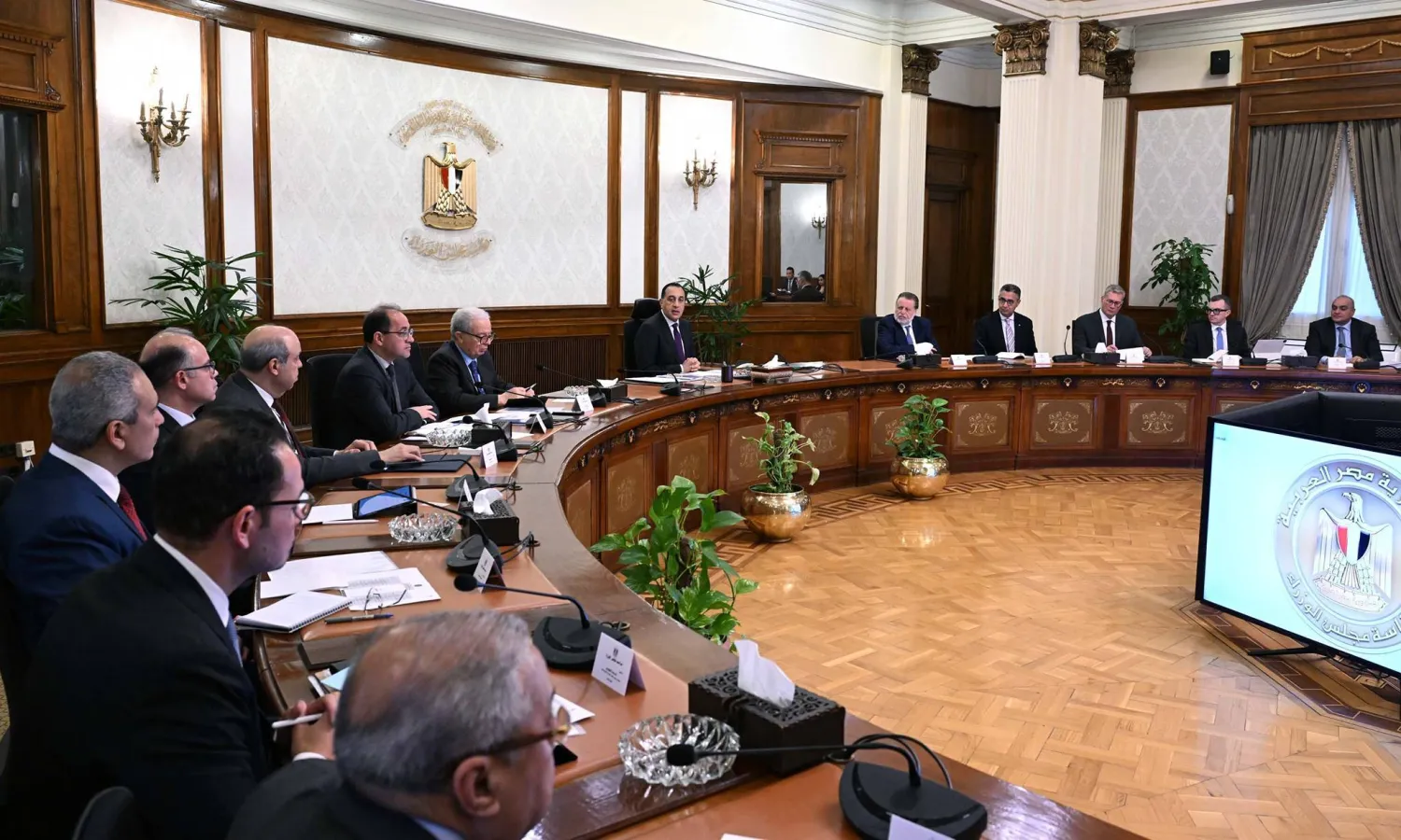 اجتماع وزاري مصري برئاسة مصطفى مدبولي لبحث سيناريوهات التعامل مع تداعيات حرب إيران (مجلس الوزراء المصري)