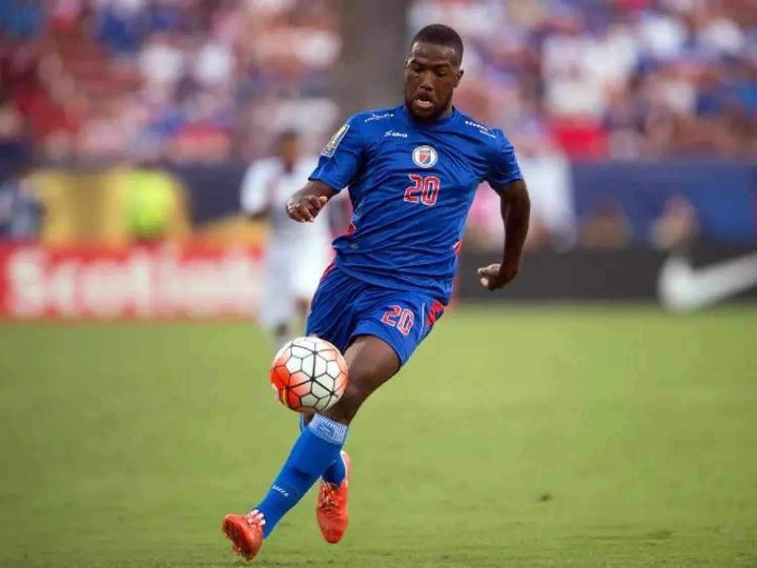 دوكينس نازون (رويترز)