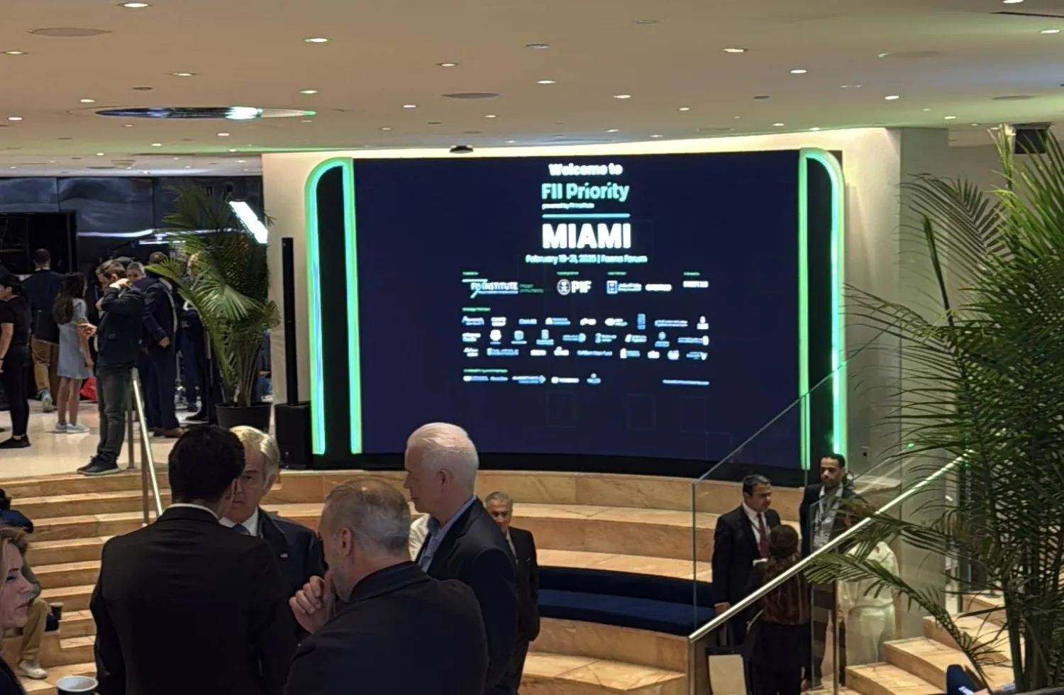 جانب من النسخة السابقة من قمة مبادرة مستقبل الاستثمار التي استضافتها مدينة ميامي الأميركية (الشرق الأوسط)