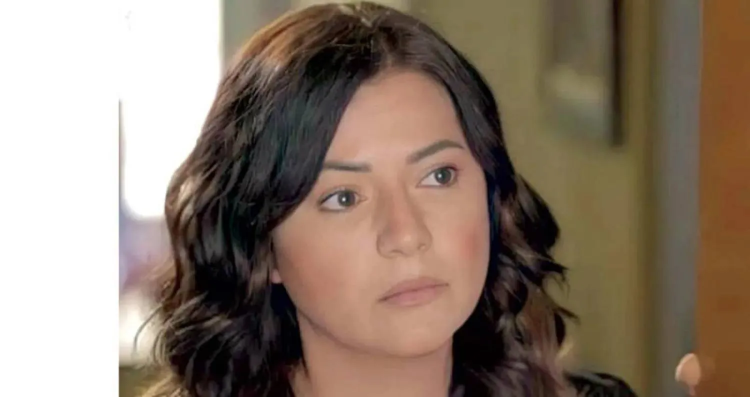 في «المحافظة 15» تجسد شخصية خفيفة الظل (فيفيان أنطونيوس)
