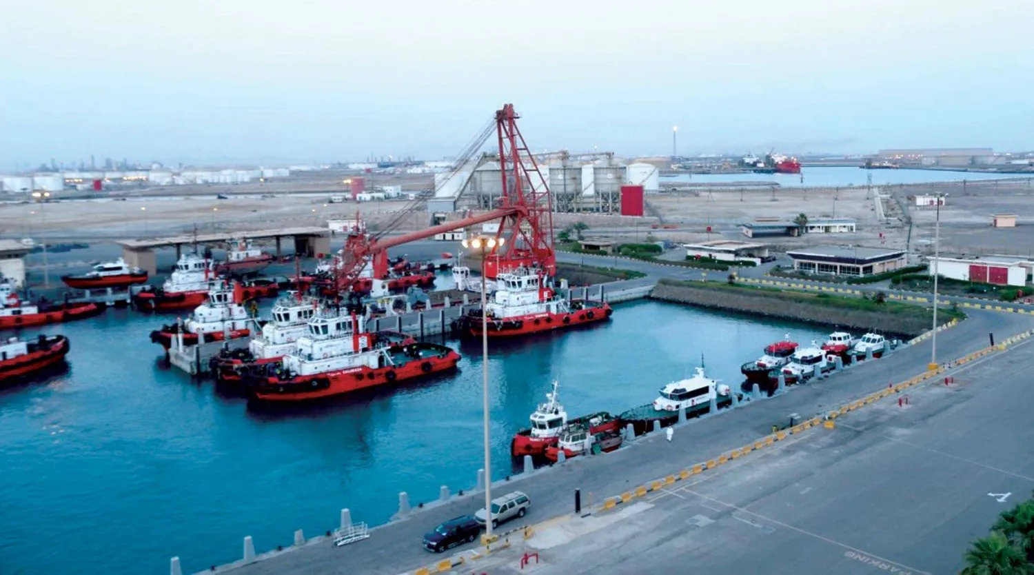  ميناء الملك فهد الصناعي بينبع (واس)