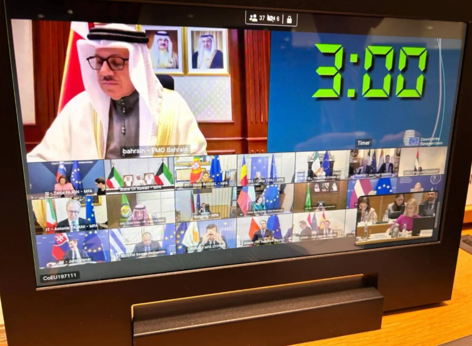 EU and Gulf ministers called following crisis talks Thursday for Iran to immediately end "indiscriminate" attacks across the region (EU)