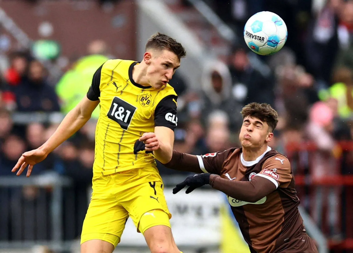  المدافع نيكو شلوتربيك (رويترز)