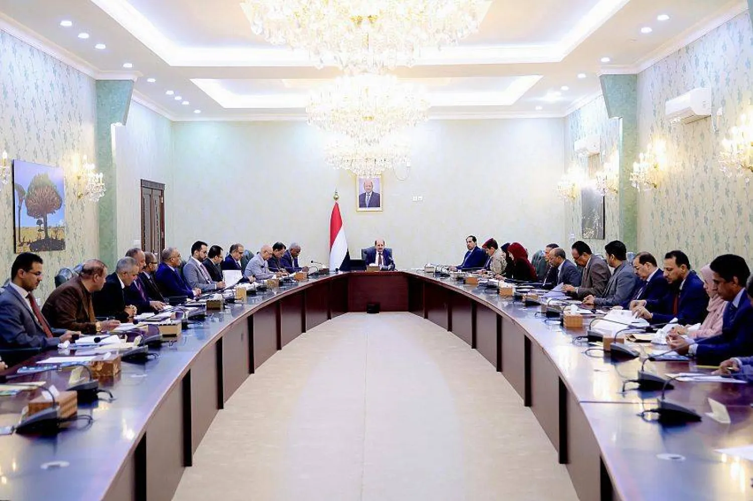 مجلس الوزراء اليمني يناقش برنامج عمل الحكومة لعام 2026 (سبأ)