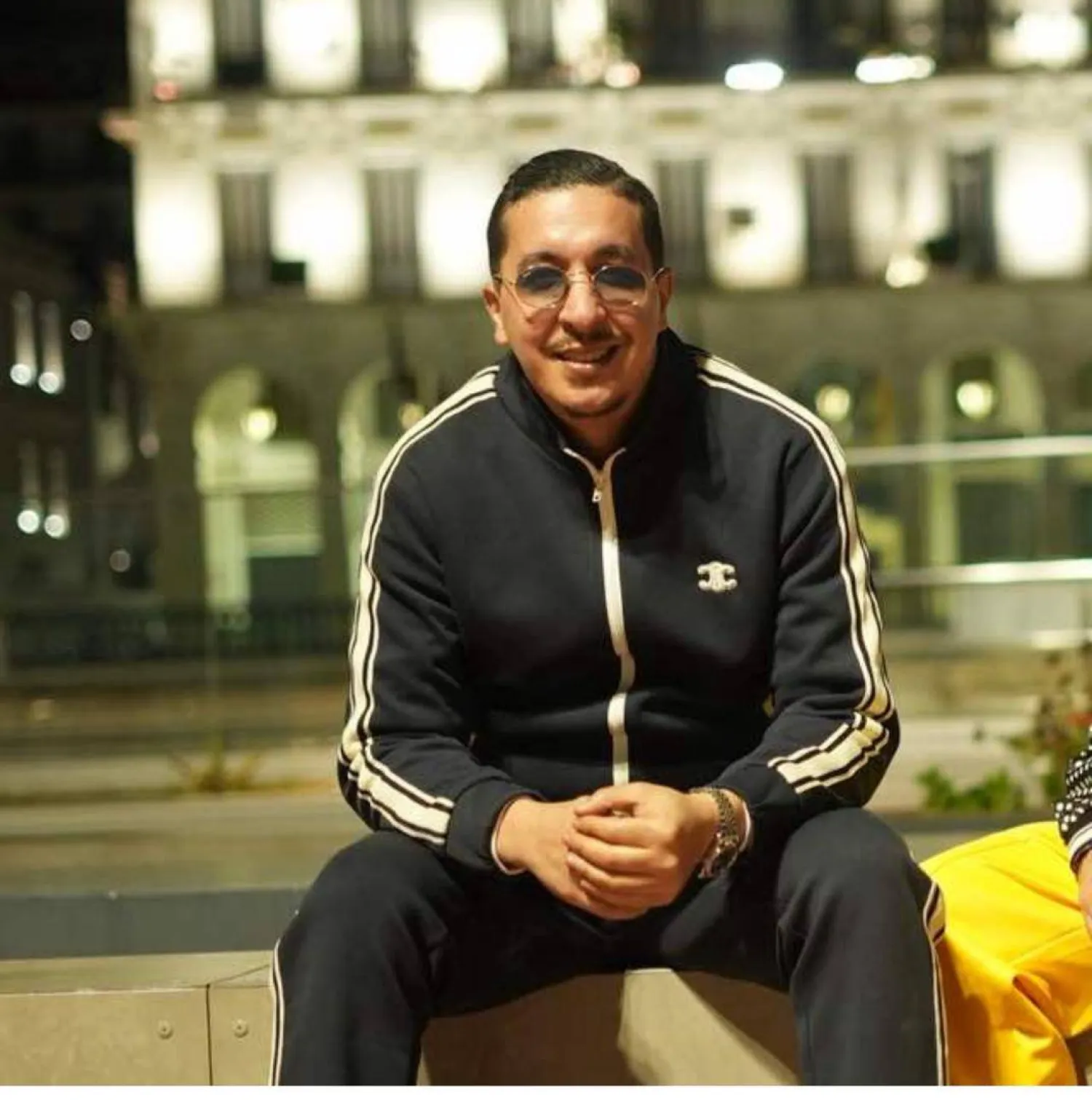 برأي سفيان أن الموسيقى الجزائرية عامة تستحق أن يسمعها العالم أجمع (الشرق الأوسط)