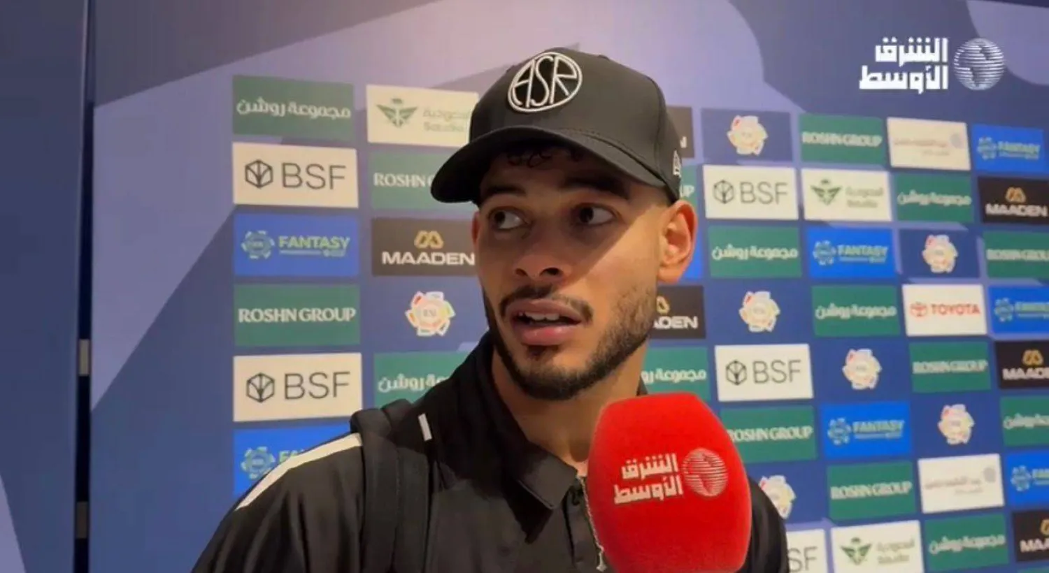  نبيل عماد، لاعب نادي النجمة (الشرق الأوسط) 