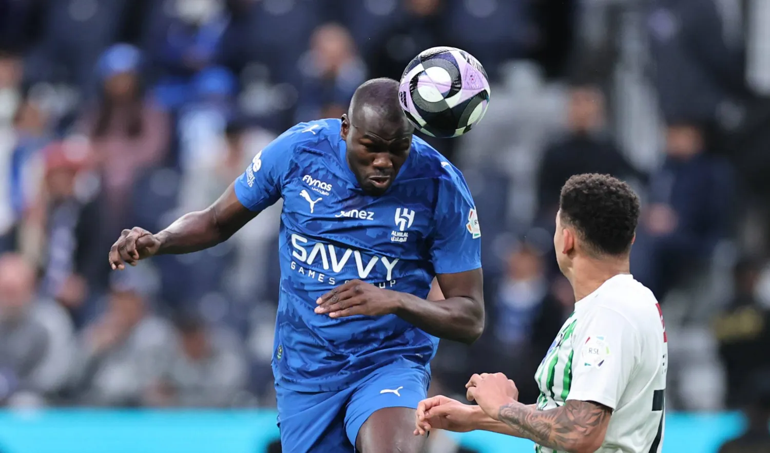 كوليبالي مدافع الهلال (تصوير: سعد العنزي) 