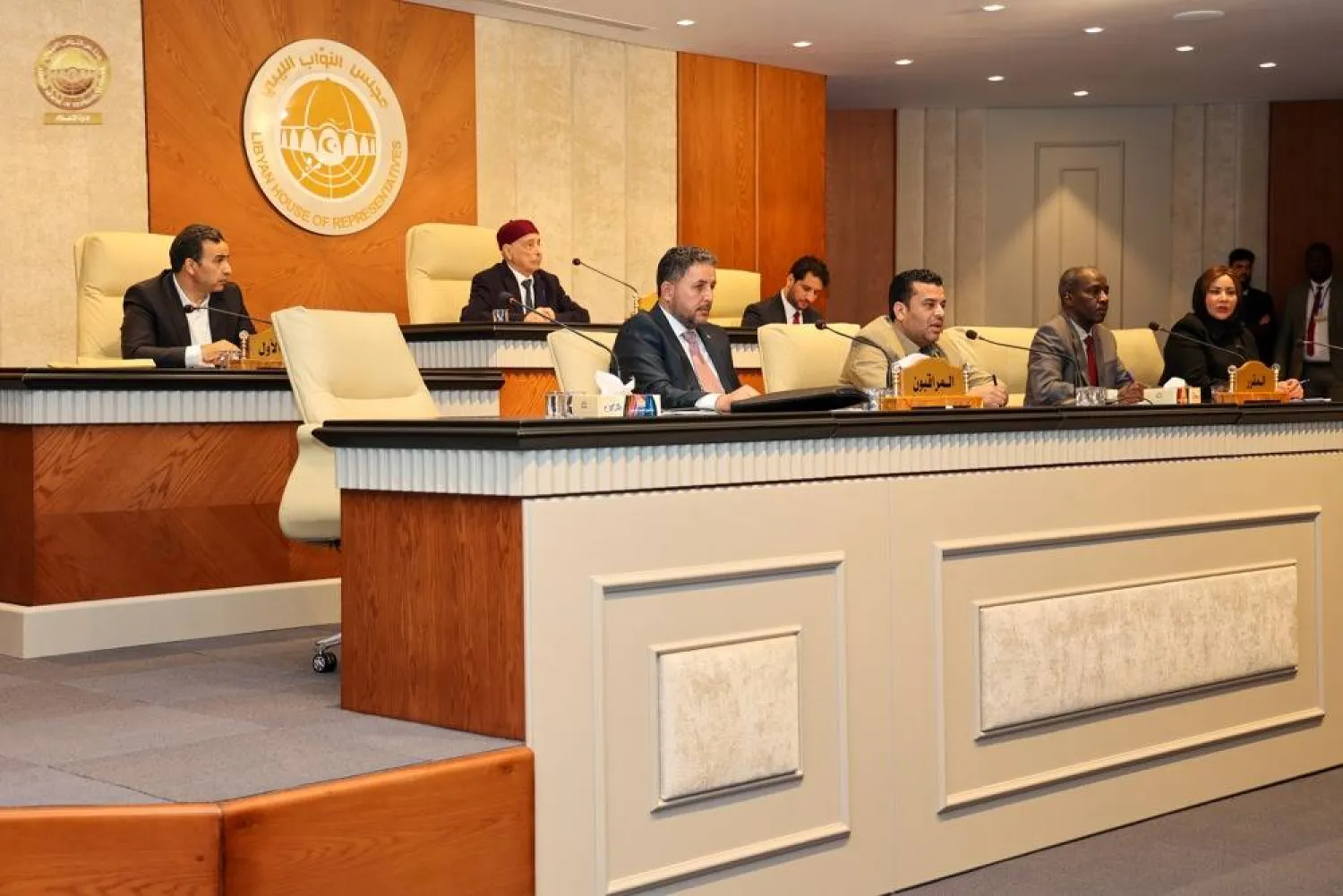 عقيلة صالح ونائباه فوزي النويري ومصباح دومة خلال جلسة في يناير الماضي  (مجلس النواب)