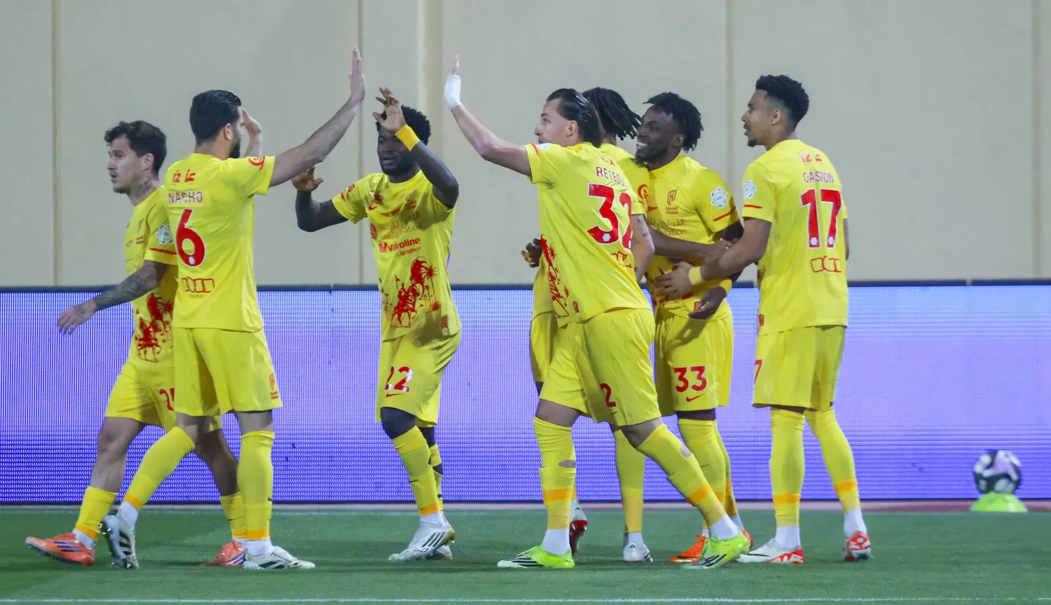 فرحة قدساوية بعد أحد الأهداف في المباراة الأخيرة أمام الخلود (تصوير: سعد الدوسري)