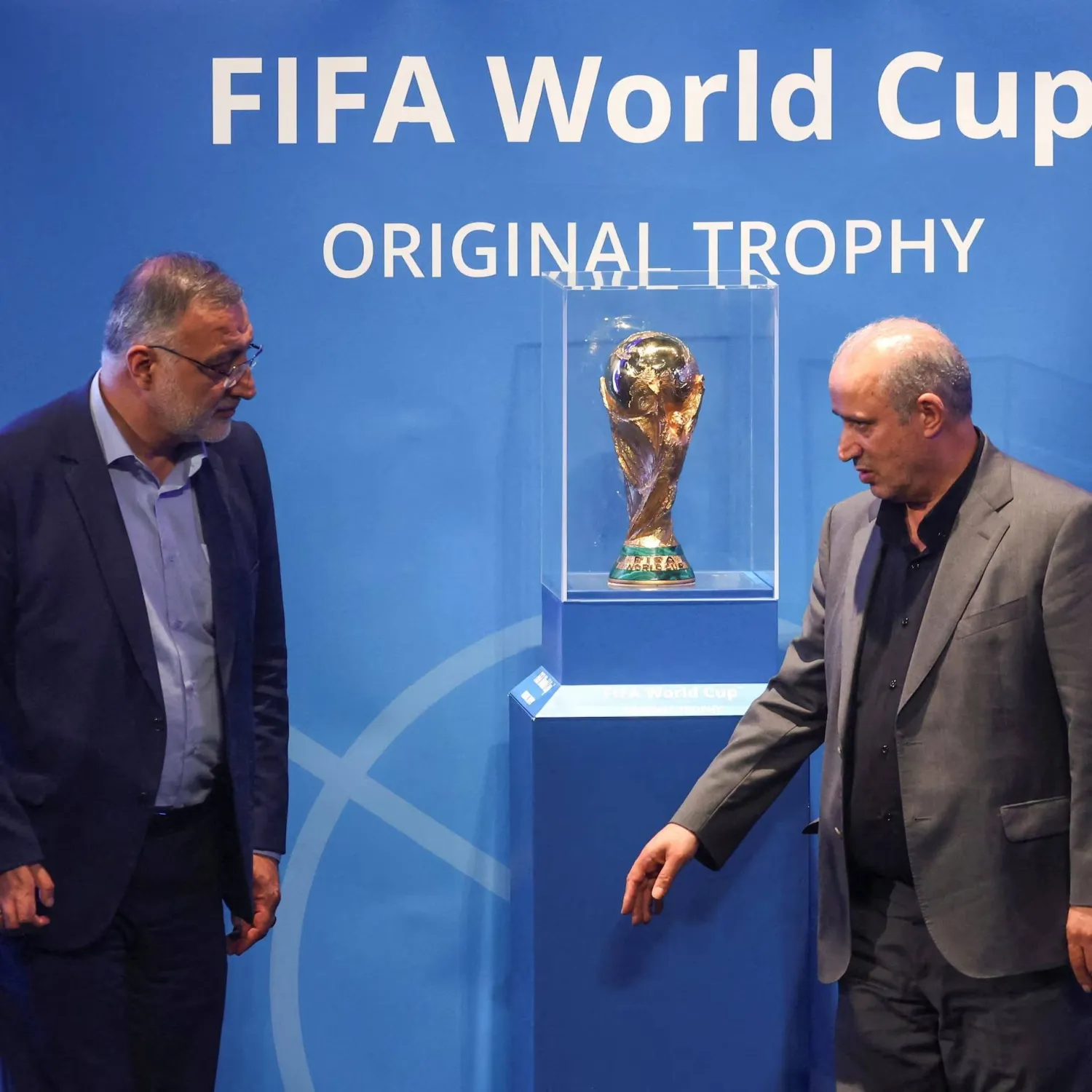 رئيس الاتحاد الإيراني لكرة القدم مهدي تاج (رويترز)