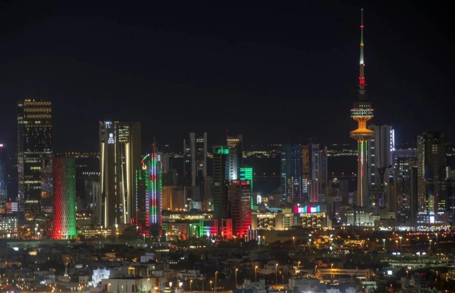 أكدت القوات المسلحة أنها على أهبة الاستعداد والجاهزية للتعامل مع أي تهديدات (كونا)