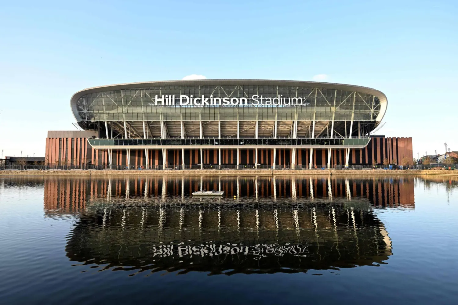 ملعب نادي إيفرتون الجديد «هيل ديكنسون» (أ.ف.ب)