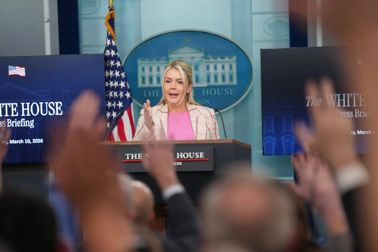 المتحدّثة باسم البيت الأبيض خلال مؤتمر صحافي - 10 مارس (نيويورك تايمز)