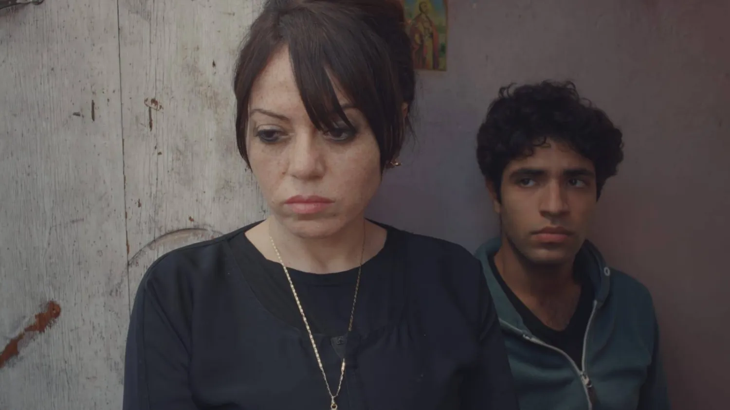 «خروج آمن»... حين يفوت قطار الحياة (ماد سوليوشن)