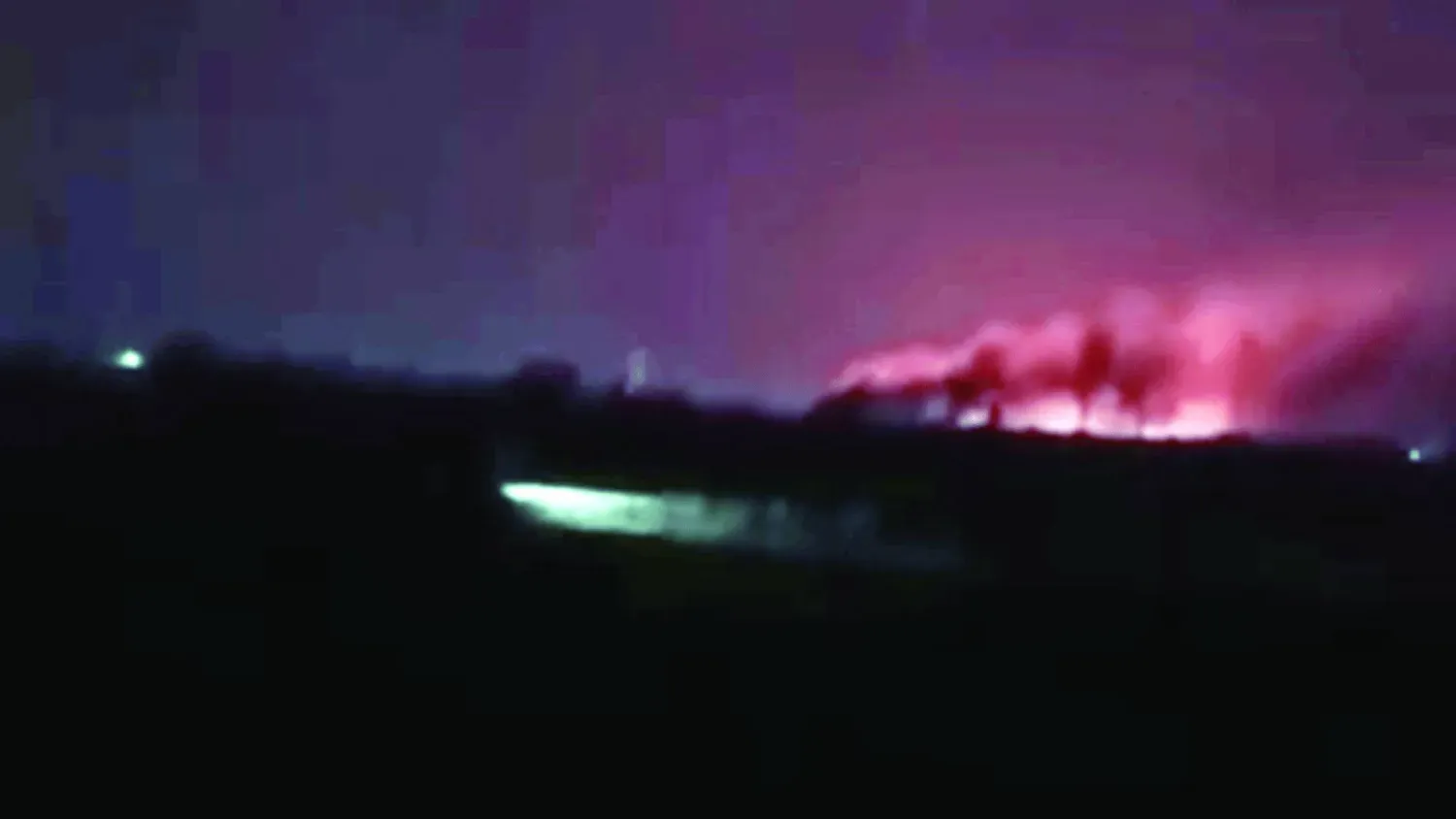 Irak'ın batısındaki Akaşat'ta Haşdi Şabi Güçlerine yönelik saldırının gerçekleştiği yeri gösteren ve geniş çapta yayılan bir videodan