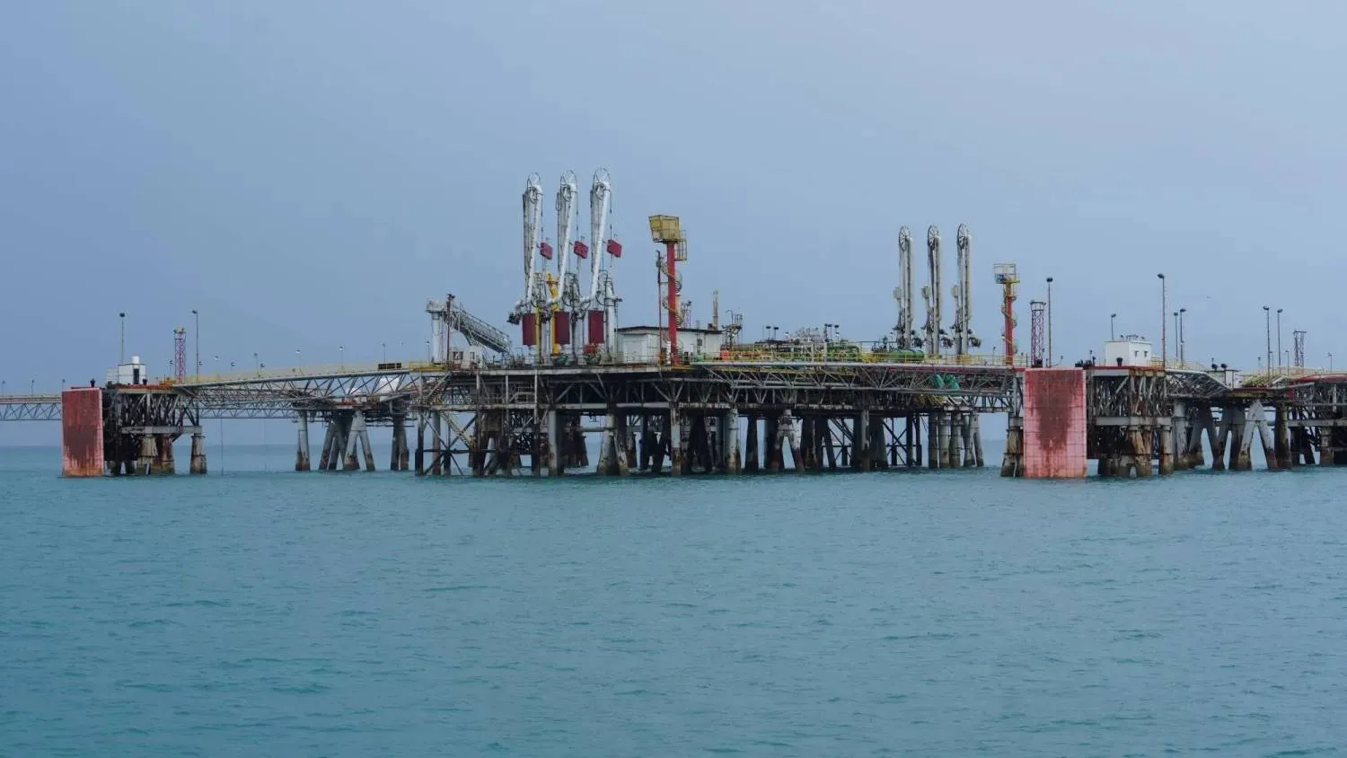 Floating oil export loading platforms at the Basra Oil Port, Iraq, March 12, 2026. REUTERS/Mohammed Aty