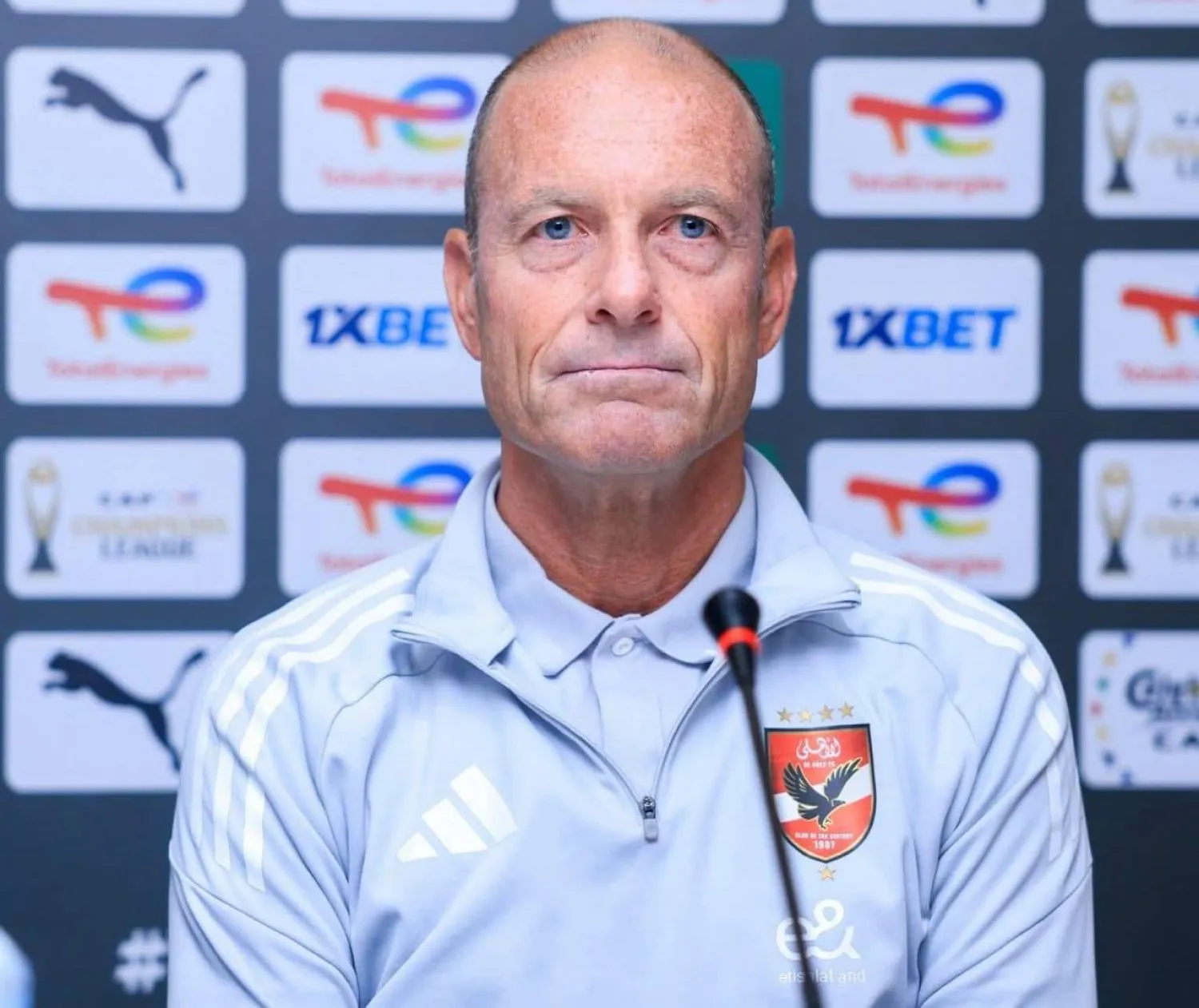 ييس توروب مدرب الأهلي المصري في المؤتمر الصحافي بتونس (النادي الأهلي)