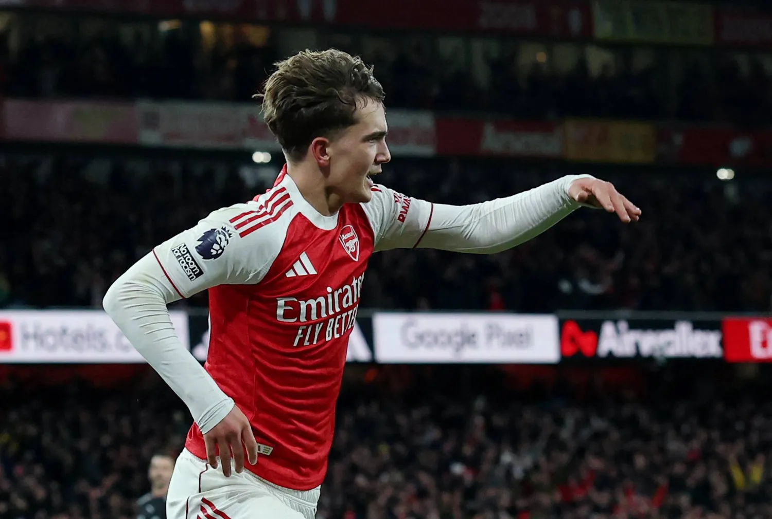 داومان محتفلاً بالهدف (رويترز)