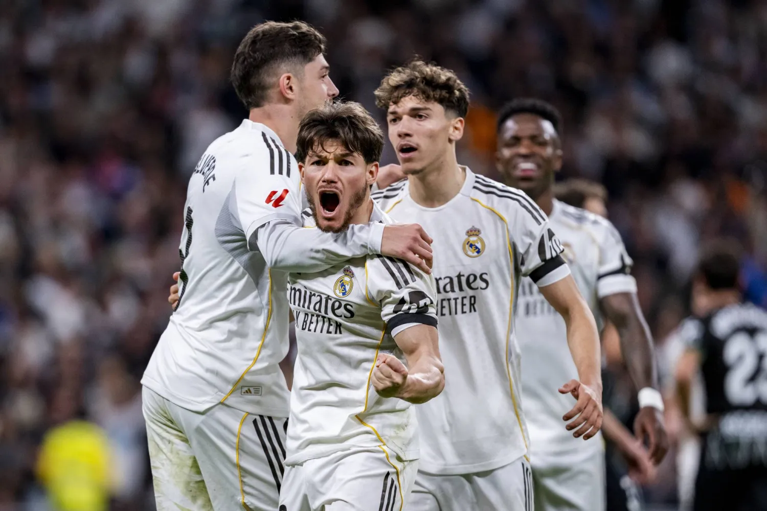 فرحة مدريدية بعد أحد الأهداف أمام ألتشي (د.ب.أ)