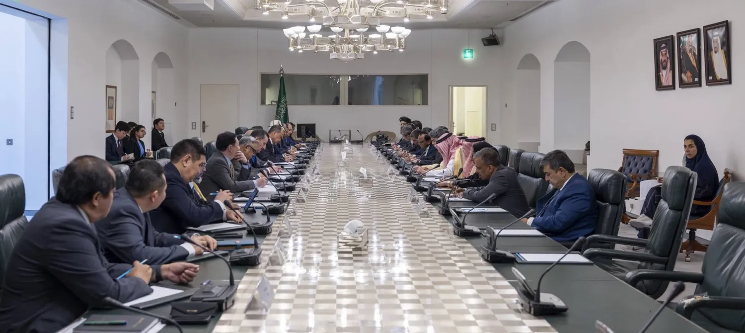 جرى خلال الاجتماع إيضاح موقف السعودية تجاه الأحداث الجارية وتطوراتها (الخارجية السعودية)