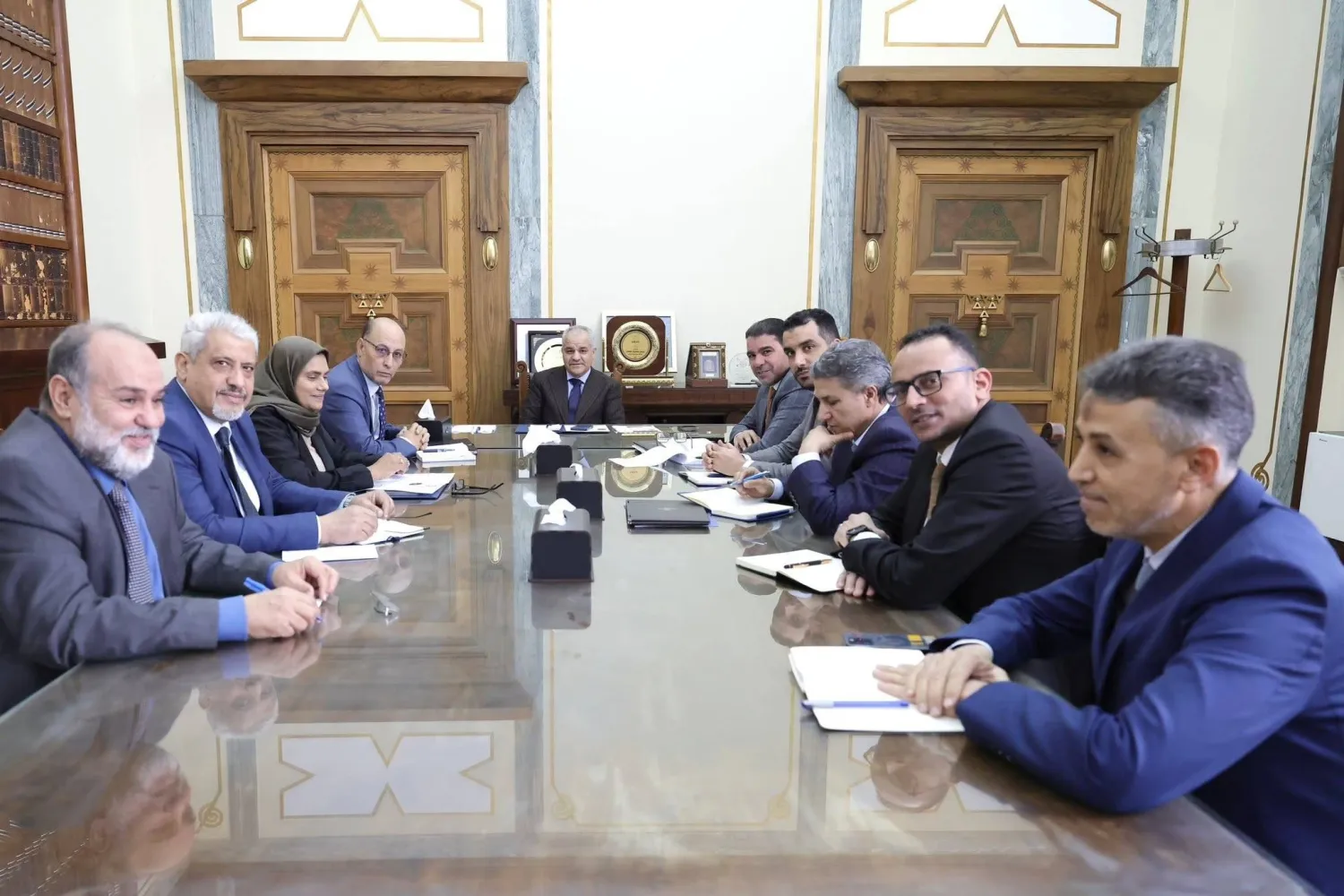 صورة وزّعها «المصرف المركزي» لاجتماعه في طرابلس