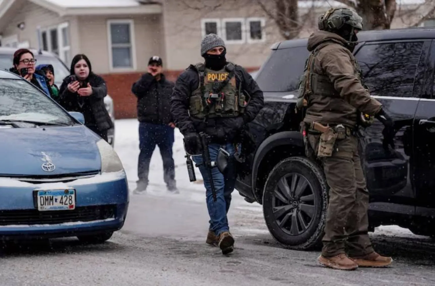 عناصر من وكالة الهجرة والجمارك (أرشيفية-رويترز)