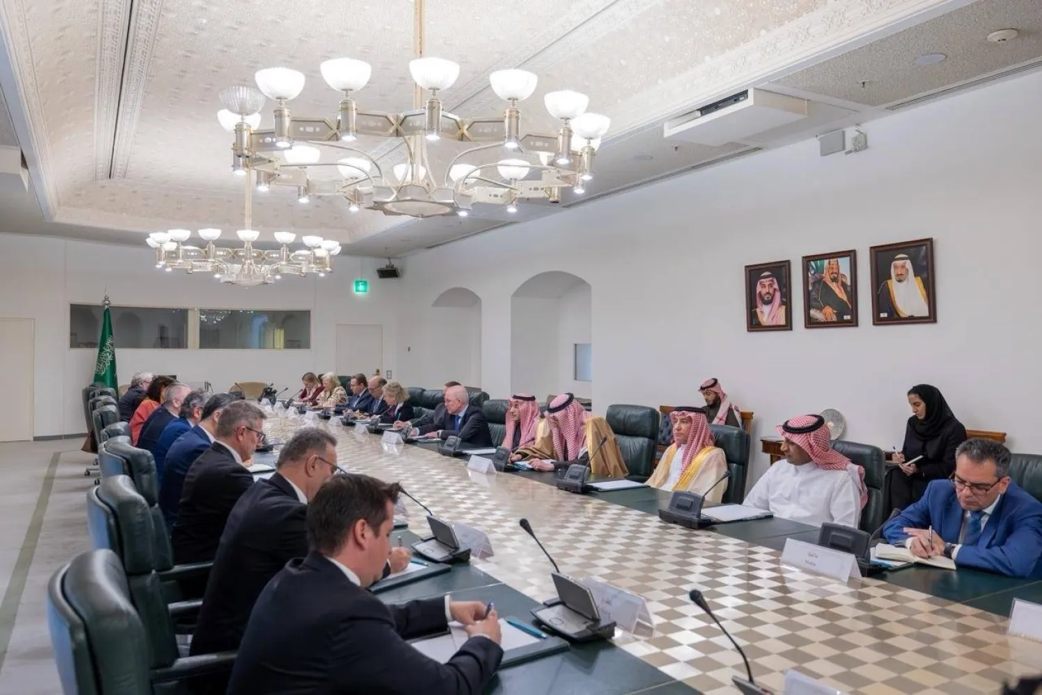 The meeting clarified Saudi Arabia's position regarding current events and their developments (SPA)