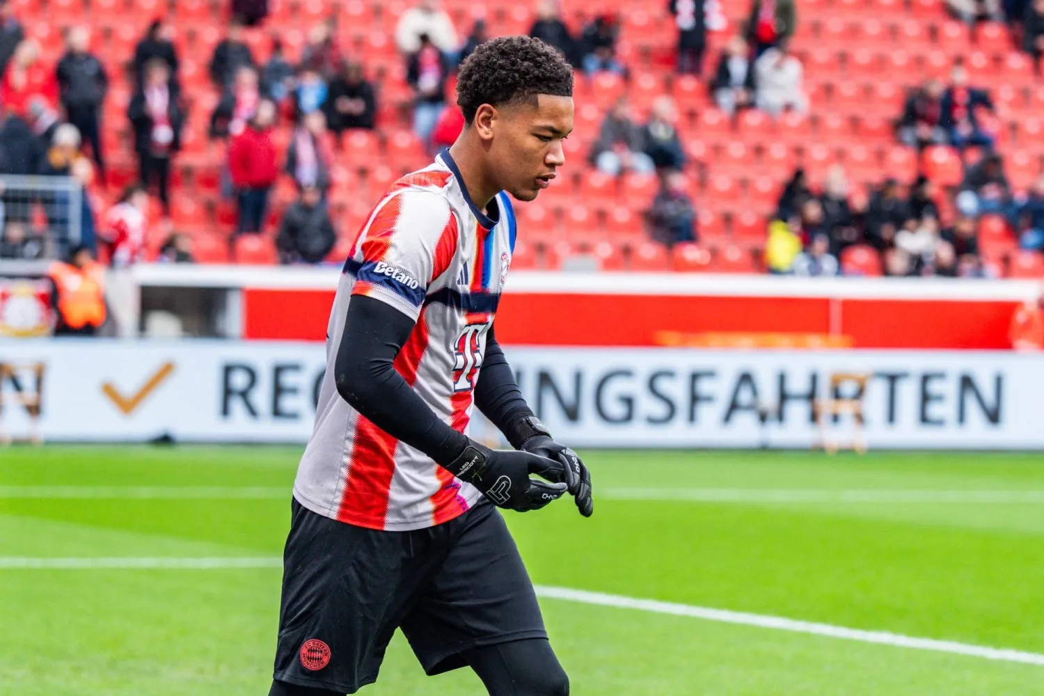 ليونارد بريسكوت (د.ب.أ)