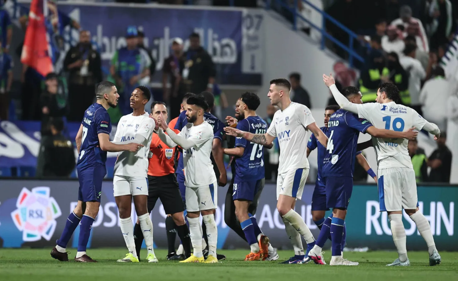 مباراة الفتح والهلال كانت مثيرة وصعبة حتى آخر دقيقة (سعد العنزي)