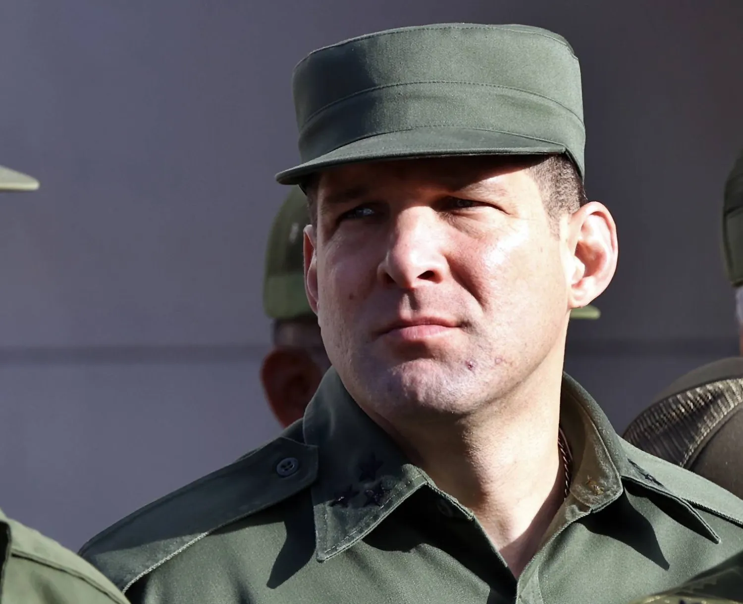 راؤول غييرمو رودريغيز كاسترو  حفيد الرئيس السابق راؤول كاسترو خلال مناسبة في مقبرة كولون في هافانا (أرشيفية - إ.ب.أ)