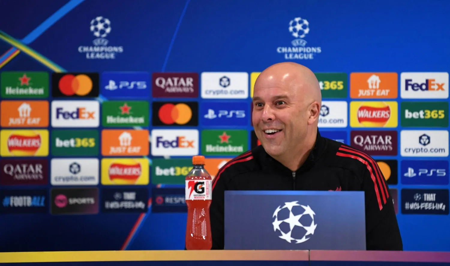 أرني سلوت المدير الفني لليفربول الإنجليزي (أ.ف.ب)