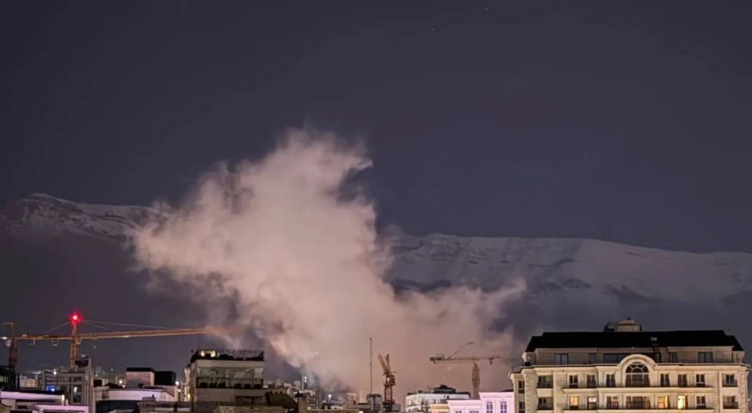 ضربات جوية على منطقة فرمانية شمال طهران فجر الثلاثاء (شبكات التواصل)