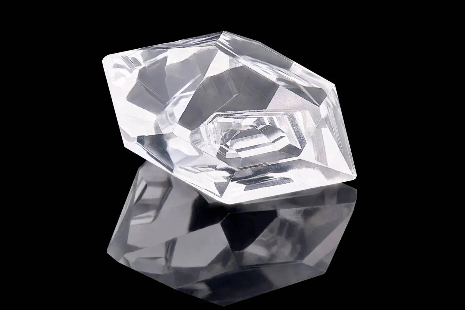 Researchers may have created a substance slightly harder than natural diamonds. (Shutterstock) 