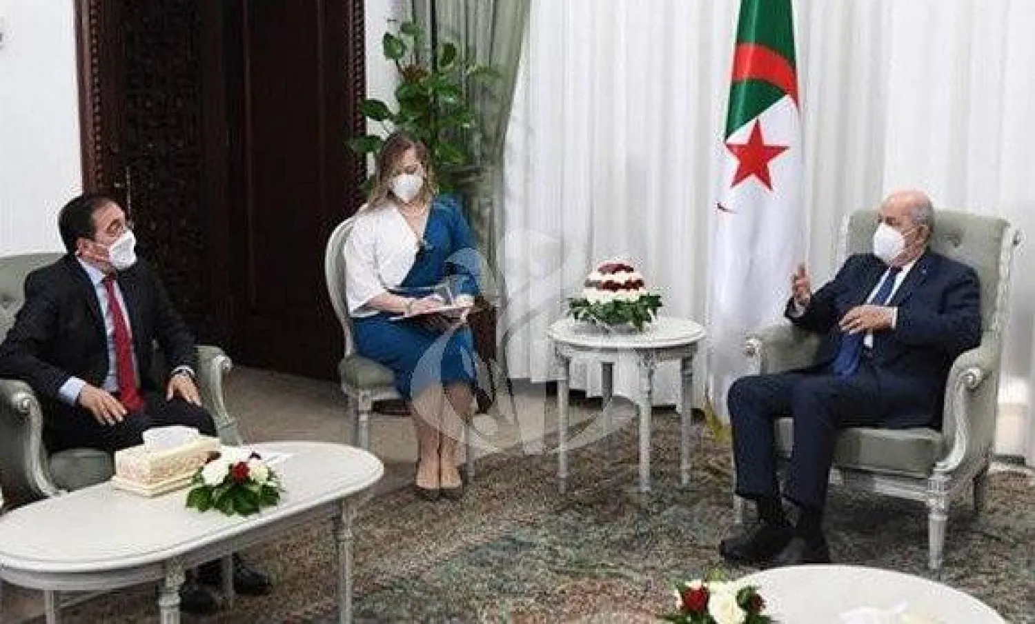 الرئيس الجزائري مستقبلاً وزير خارجية إسبانيا في 30 سبتمبر 2021 (وكالة الأنباء الجزائرية)
