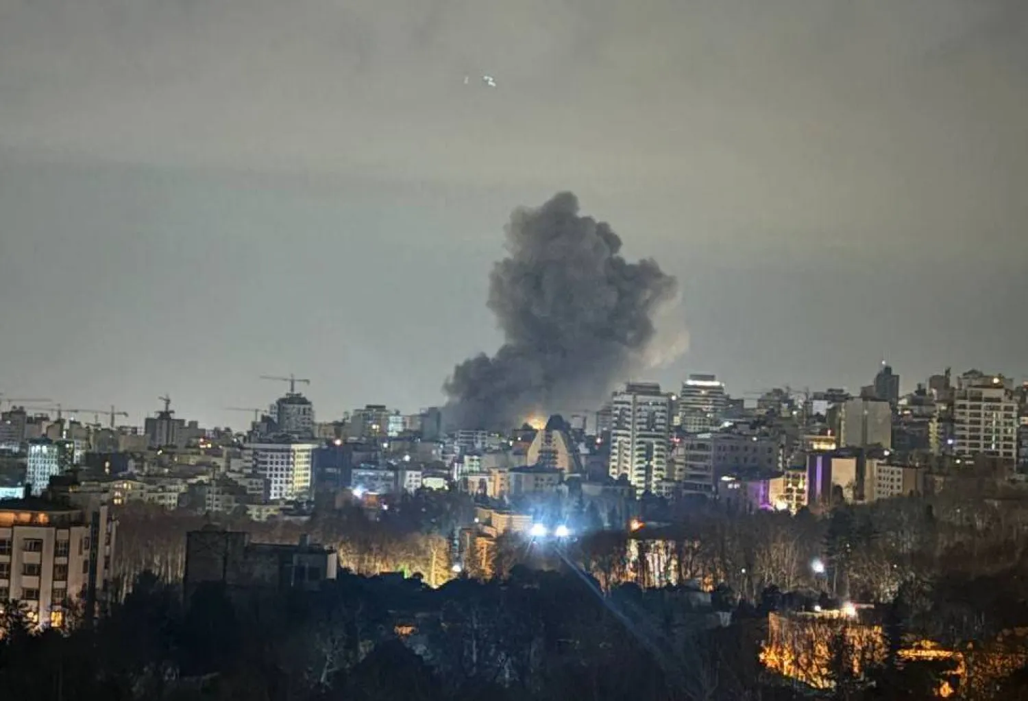 غارة على منطقة زعفرانية شمال طهران فجر الأربعاء (شبكات التواصل)