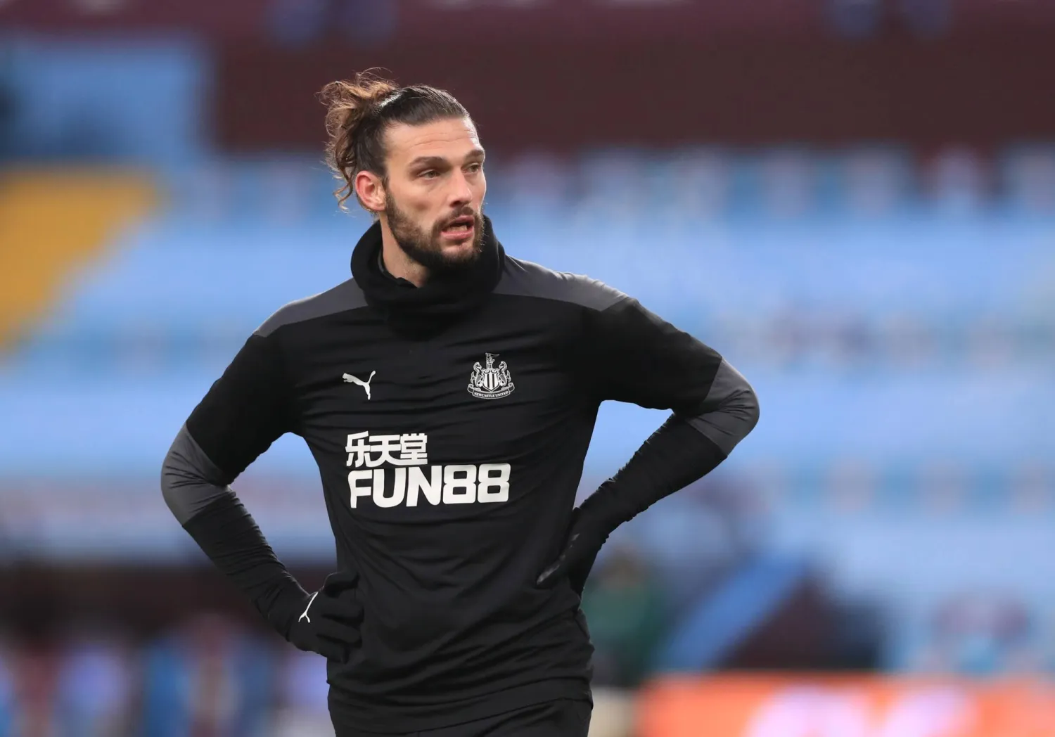 مهاجم إنجلترا السابق أندي كارول (رويترز)