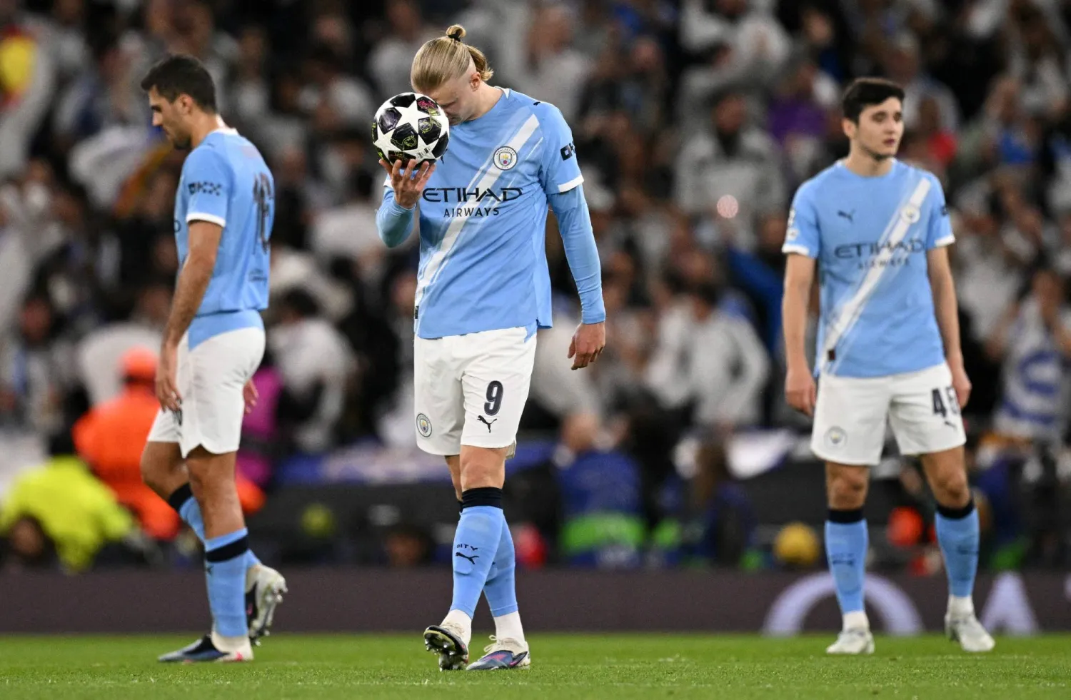 جميع الفرق الإنجليزية بلغت الدور الـ16 لكن سرعان ما تلاشت هذه الهيمنة (أ.ف.ب)