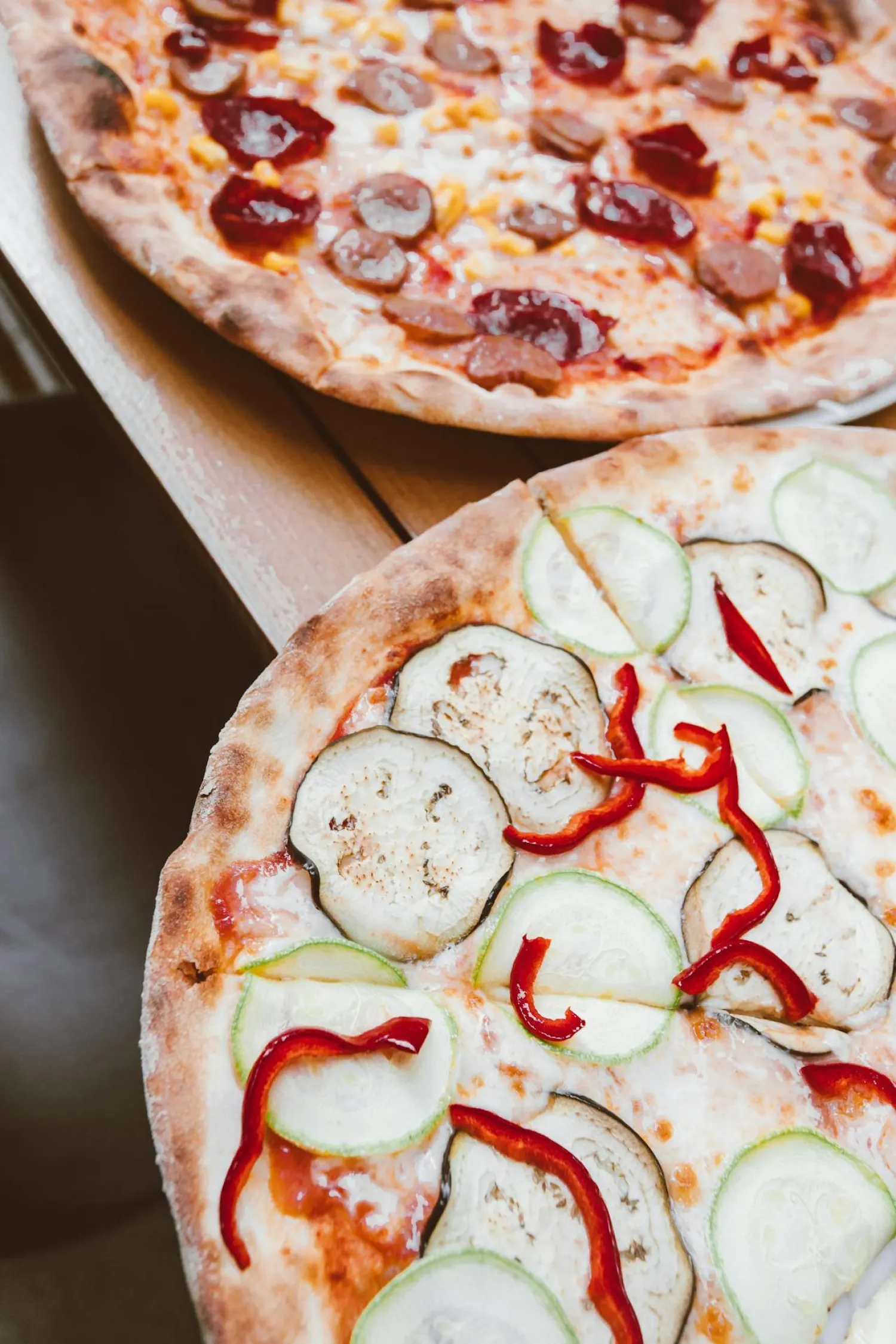 البيتزا قد تعرقل النوم خصوصاً لدى من يعانون الارتجاع الحمضي (بكسلز)