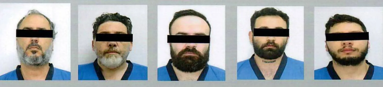 صور لعناصر الخلية التي قبضت عليها السلطات الإماراتية نشرتها وكالة الأنباء الرسمية (وام)