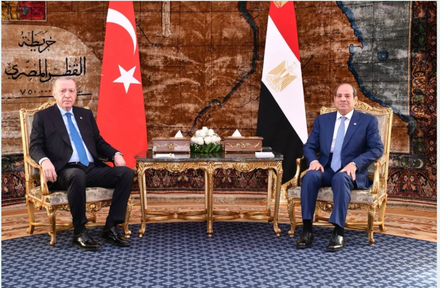 الرئيس المصري عبد الفتاح السيسي خلال استقبال نظيره التركي رجب طيب إردوغان في القاهرة فبراير الماضي (الرئاسة المصرية)