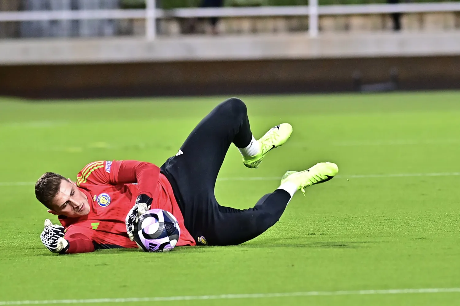 بينتو (موقع نادي النصر)