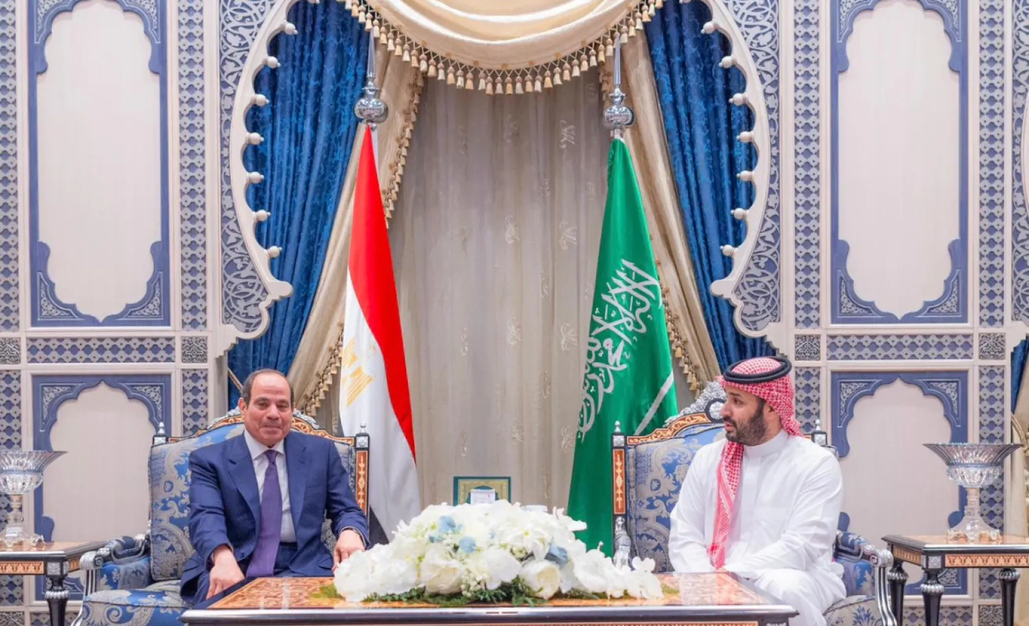 Prince Mohammed bin Salman bin Abdulaziz Al Saud, Crown Prince and Prime Minister, and Egyptian President Abdel Fattah al-Sisi meet in Jeddah on Saturday. (SPA)