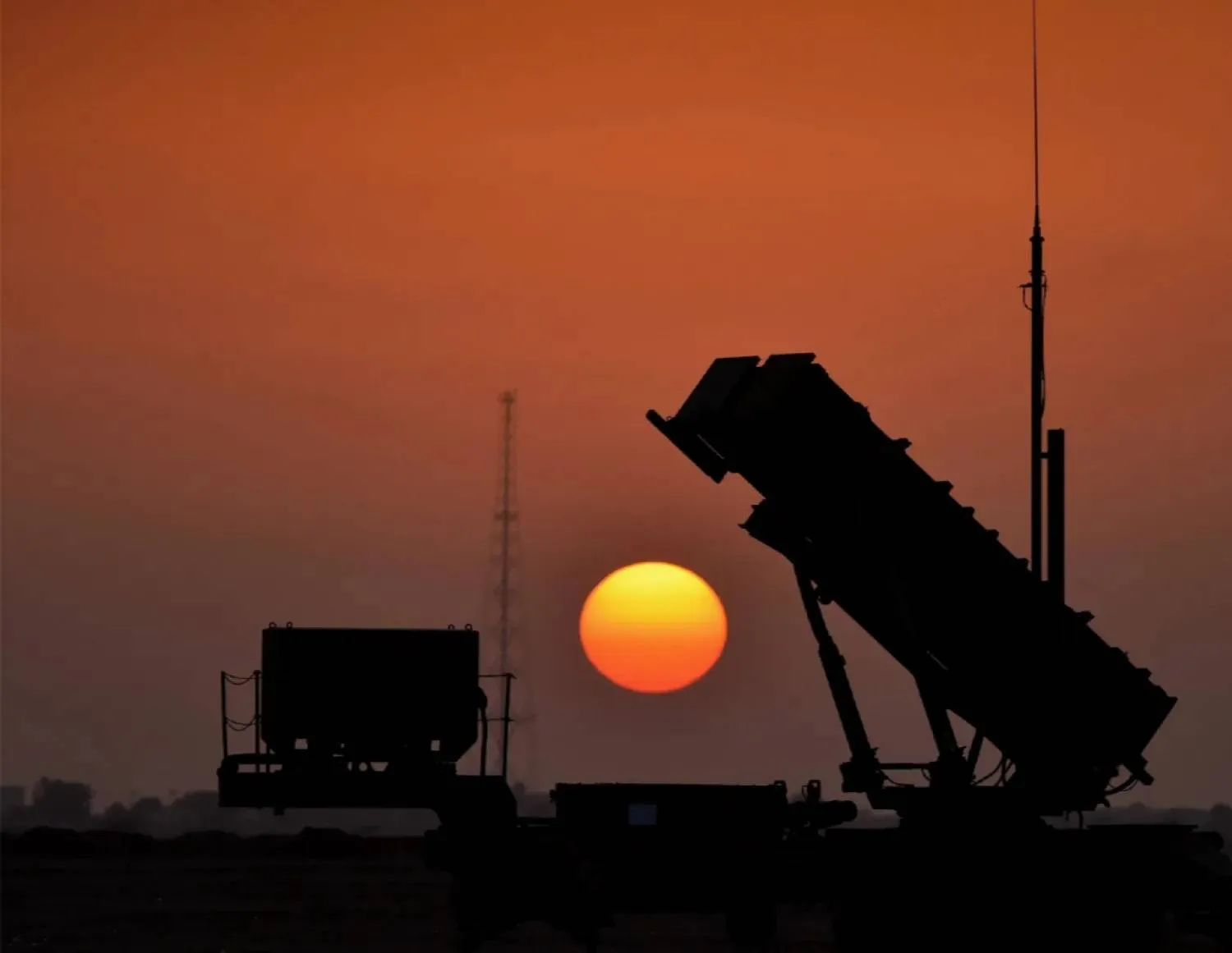 Saudi defenses intercepted and destroyed 16 drones and 3 ballistic missiles (Ministry of Defense).