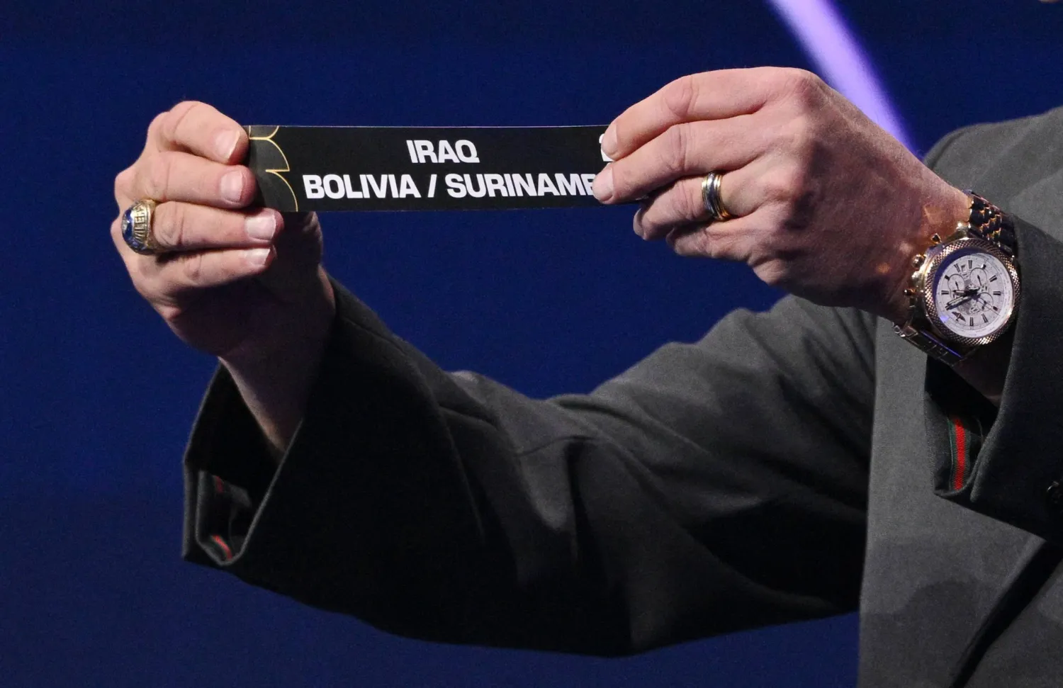 منتخب سورينام يواجه بوليفيا في مونتيري الخميس المقبل وفي حال فوزه سيلعب ضد العراق (رويترز)