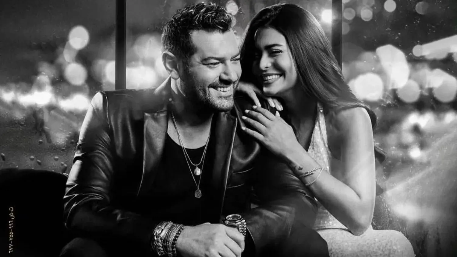 عمرو يوسف وأسماء جلال في مشهد من الفيلم (الشركة المنتجة)